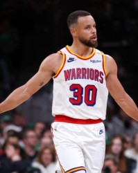 还会打多久？库里：不知道，我只是把时间分成两年一段来看待