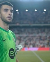 开云电子-6次扑救！官方：巴萨门将霍安-加西亚当选战平巴列卡诺全场最佳