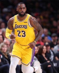 开云官方网站-【观察】湖人交易詹皇断无可能 詹皇今夏又要换队？